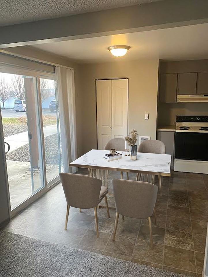 Arlington 905, LLC - Photo 3 of 47