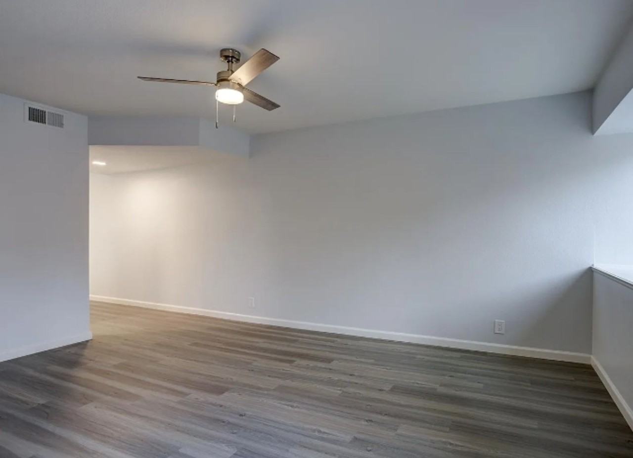 501 N. Ditmar Street - Photo 3 of 40