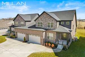 featured image of 1069 Veridian Dr #B