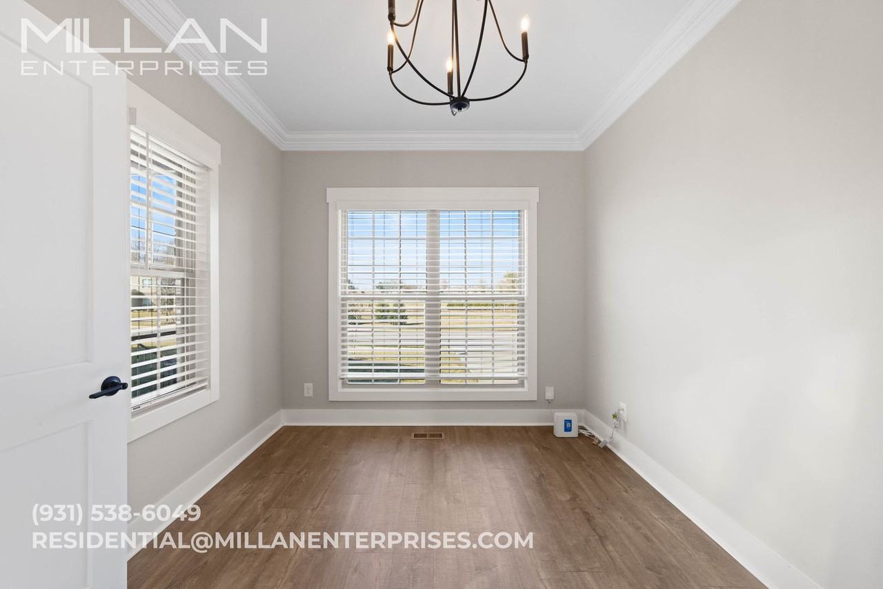 1069 Veridian Dr #B - Photo 4 of 50