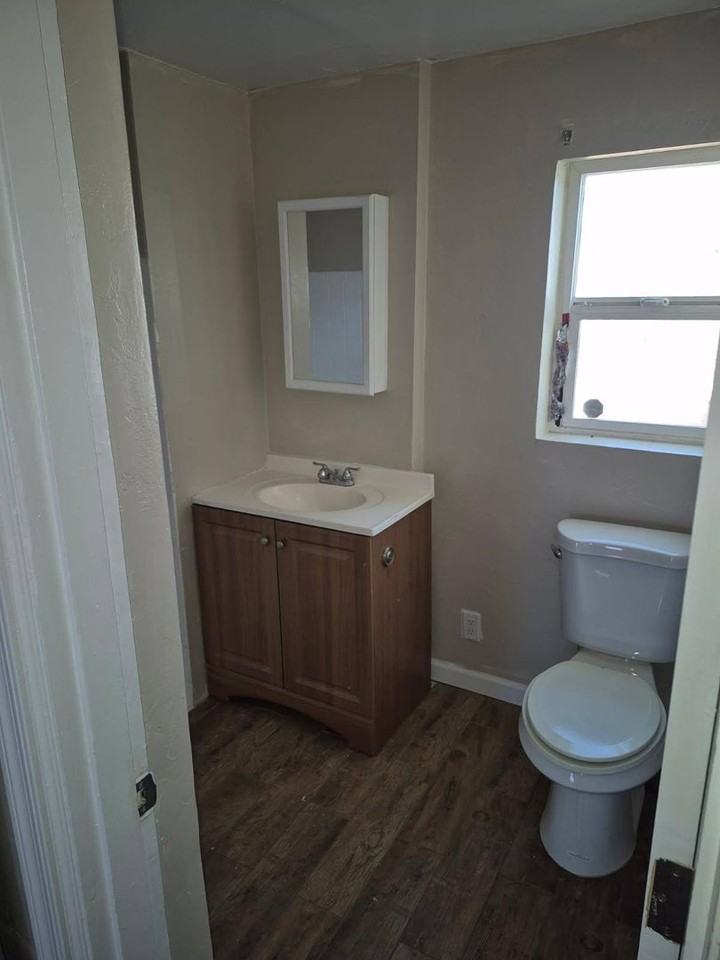 Sunny Palms Casitas - Photo 3 of 19