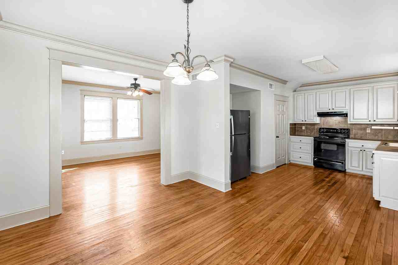 644 Saint Landry St - Photo 3 of 12