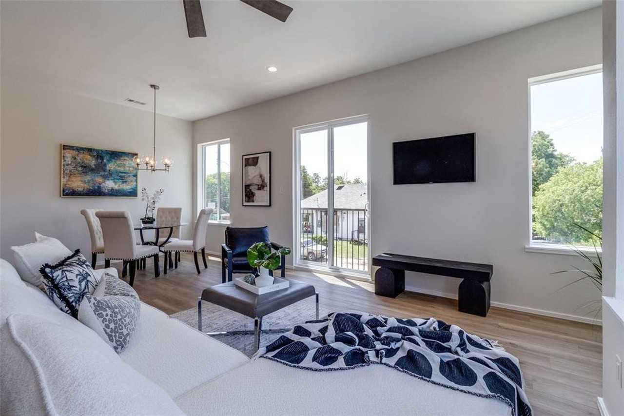 Birmingham Place - Photo 6 of 27