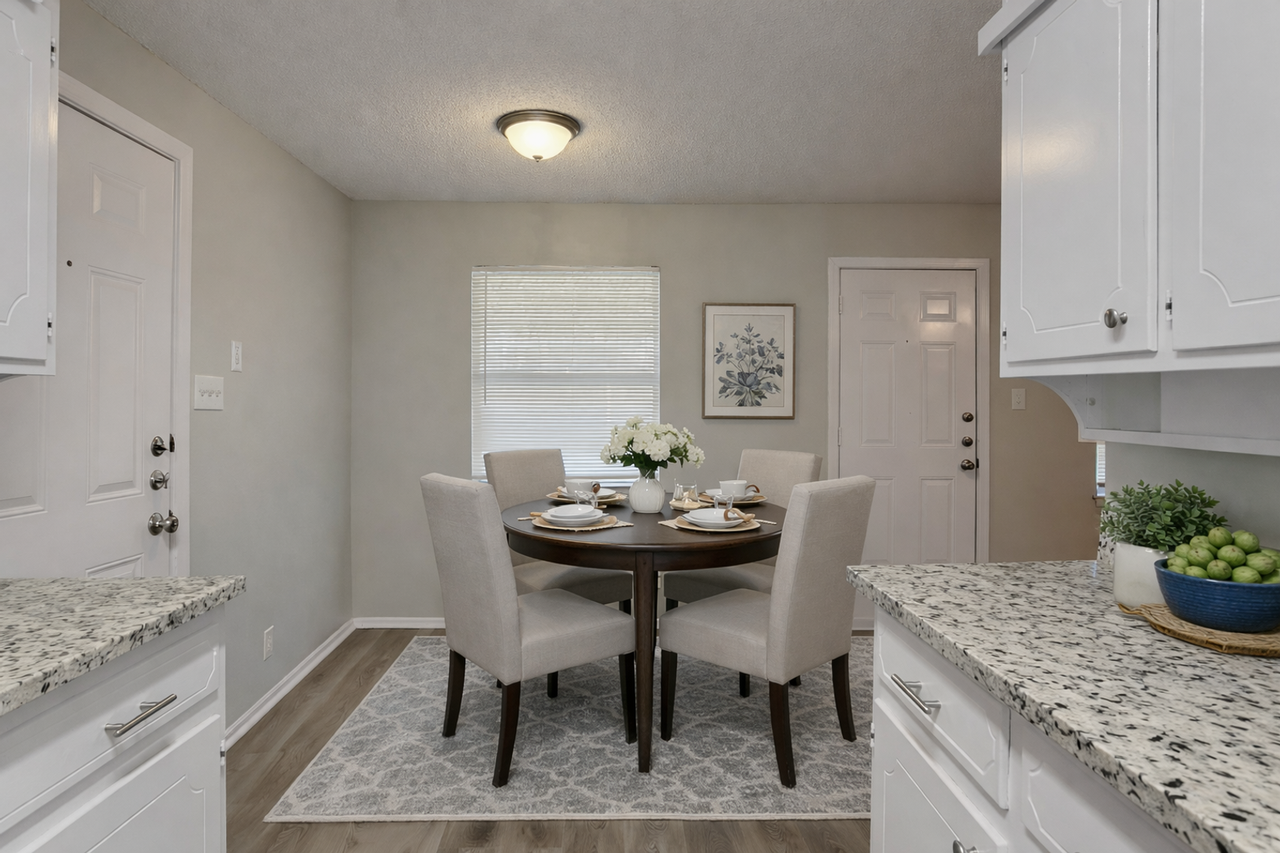 656 Sue Ann Ln - Photo 6 of 33