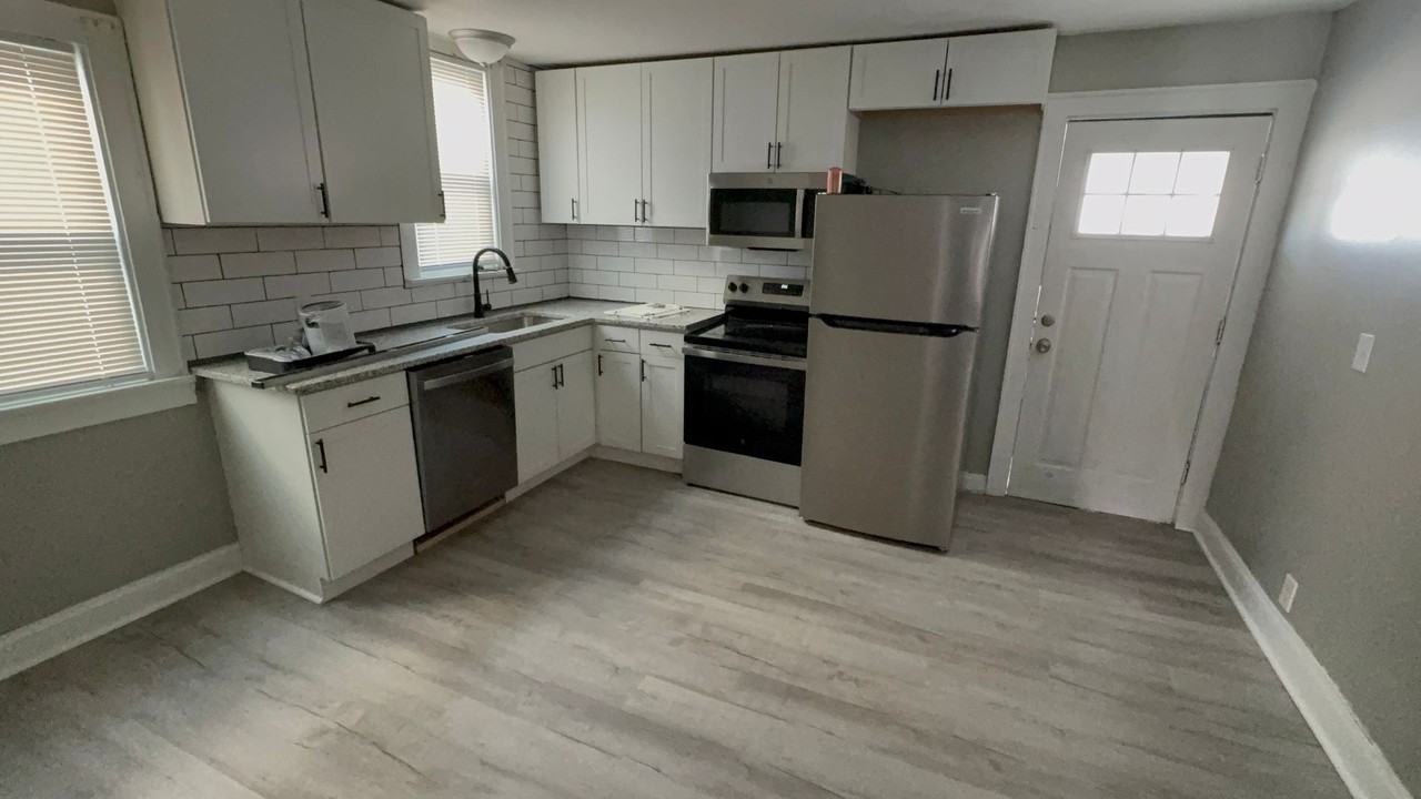 952-954 952-954 Heyl Ave - 954 Heyl Ave - Photo 4 of 18