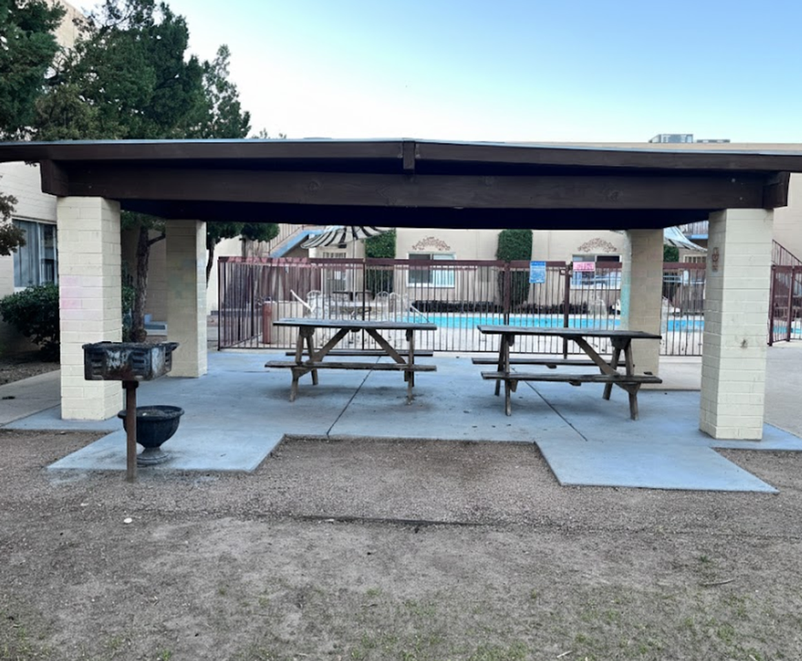 5160 E Bellevue St #105 - Photo 4 of 34