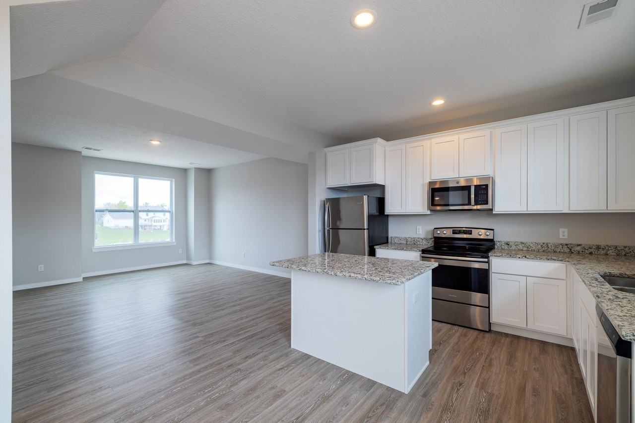 Lamp 55th Ave, LLC - Photo 6 of 18