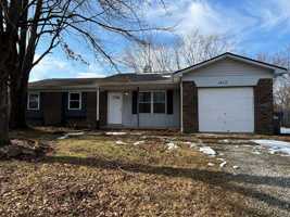 featured image of 1412 Wolf Ct