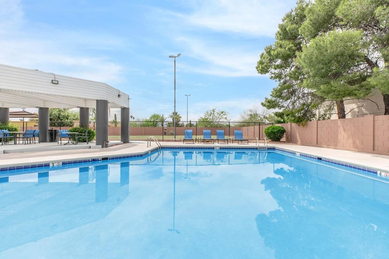 Metro Tucson Apartments - Photo 4 of 50