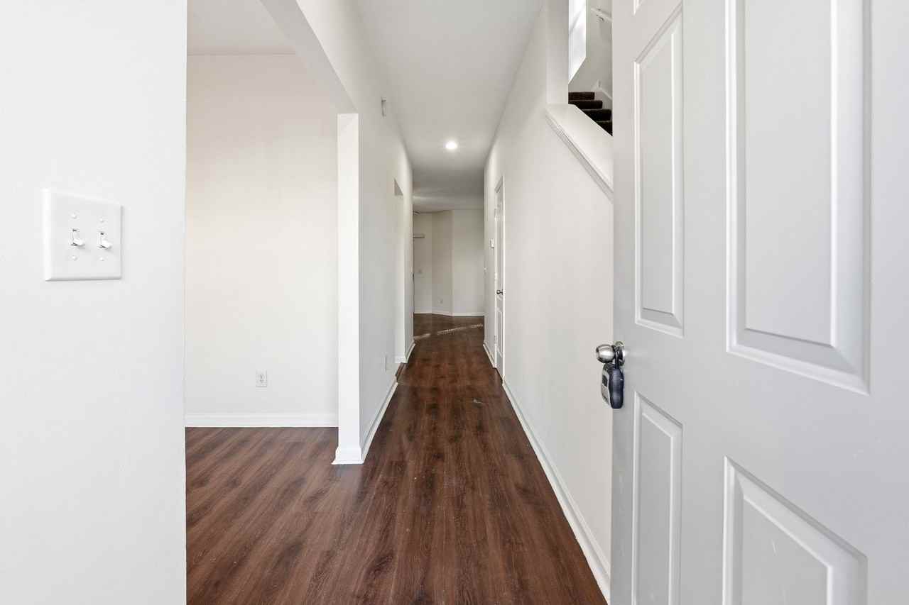 2330 Bigwood Trl - Photo 5 of 35