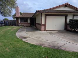 featured image of 926 Oleander St