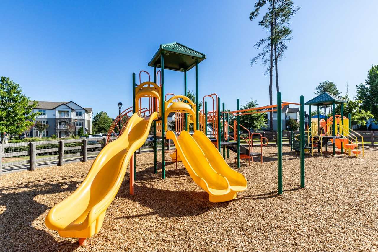 The Aventine Greenville Apartment Homes - Photo 4 of 24