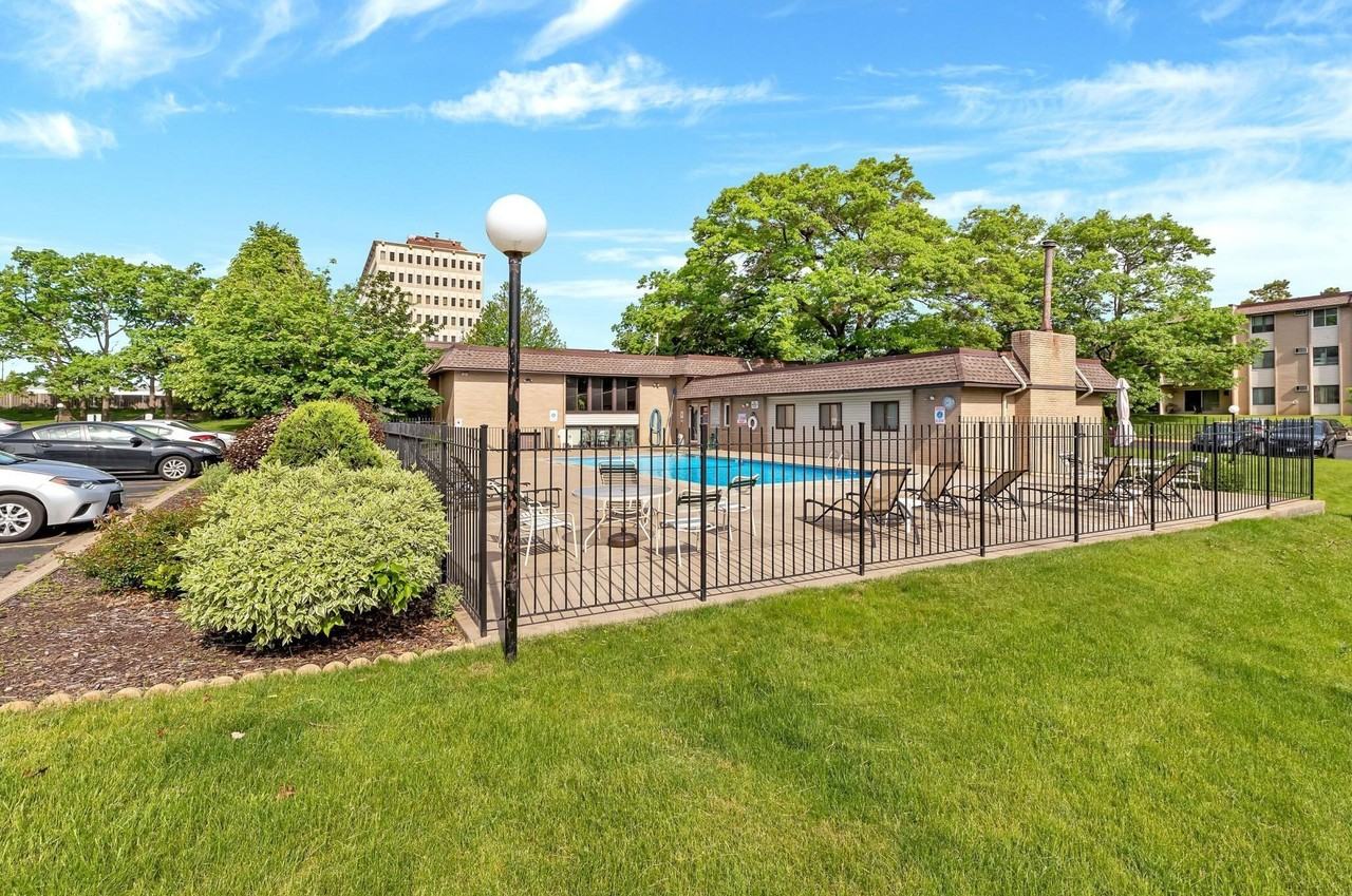 1690 Minnesota Ave #324 - Photo 3 of 30