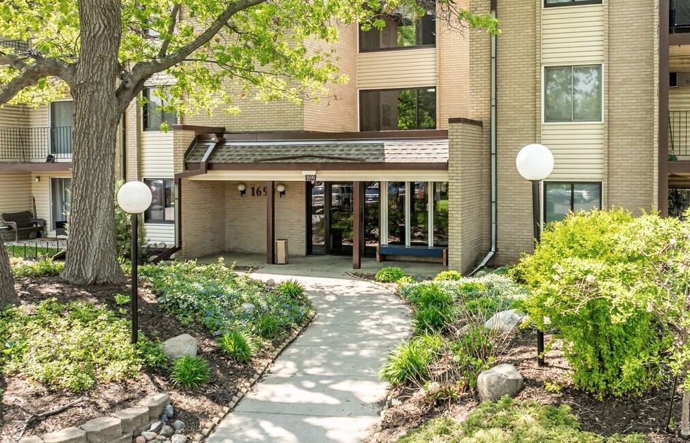 1690 Minnesota Ave #324 - Photo 2 of 30