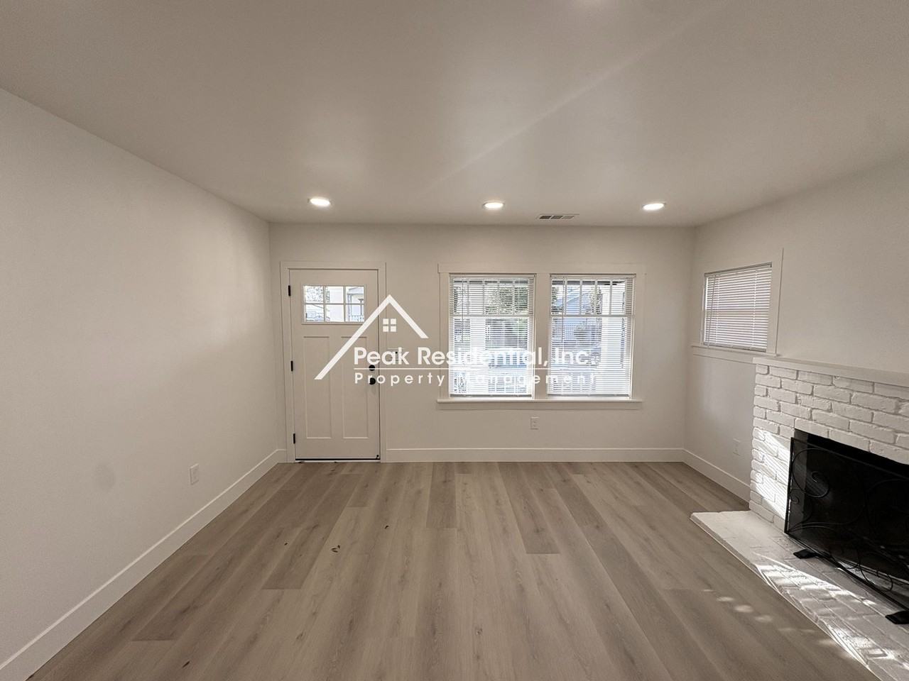 3517 Santa Cruz Way - Photo 6 of 27