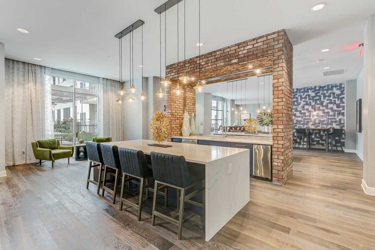 The Union at River East - Photo 5 of 30