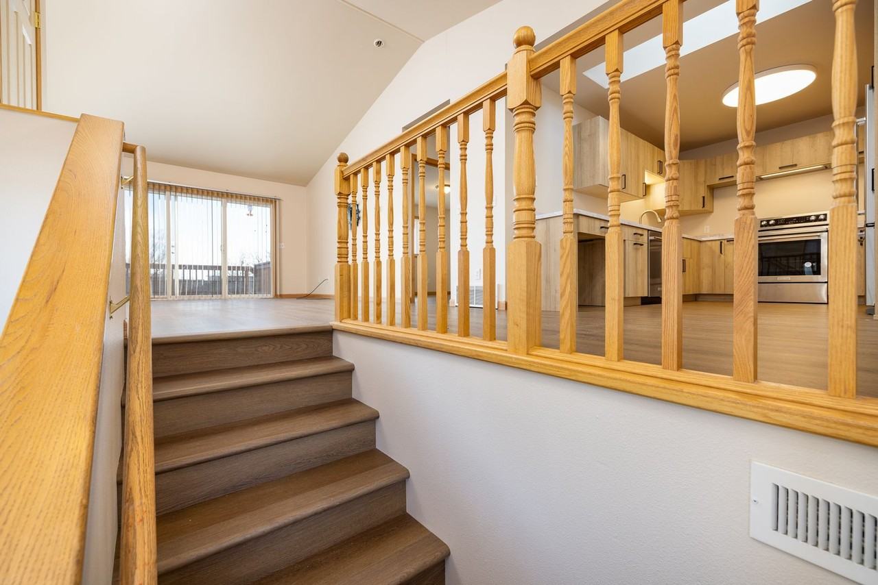 3824 Avenue C - Photo 2 of 21