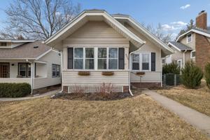 featured image of 4536 William St