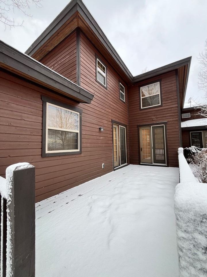 725 Booshway St - Photo 3 of 31