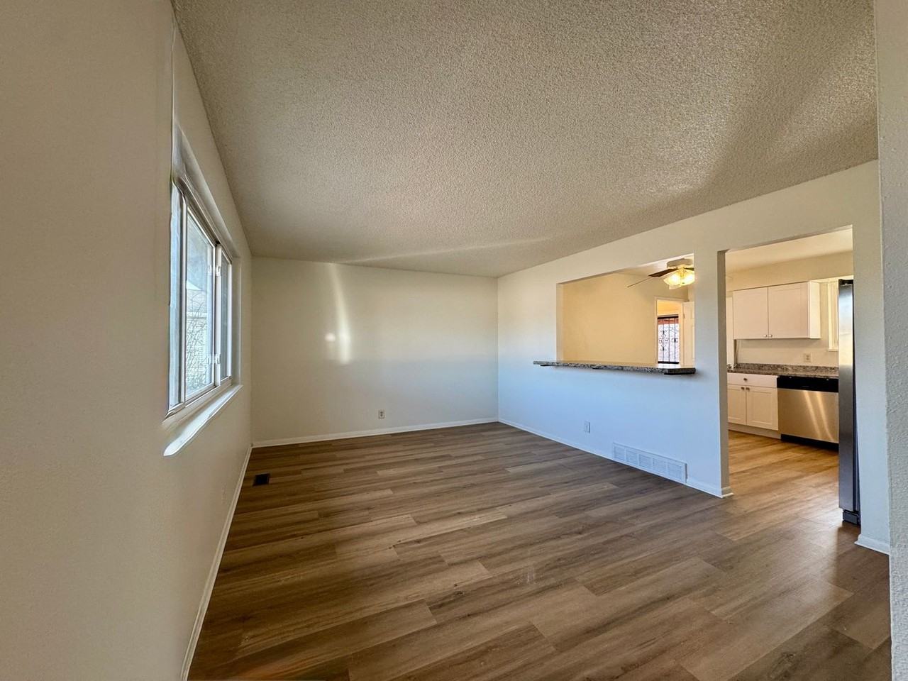 5055 Titan Ct - Photo 2 of 19