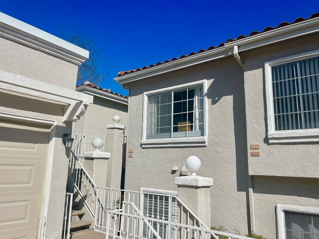 1622 Via Caminar - Photo 2 of 16