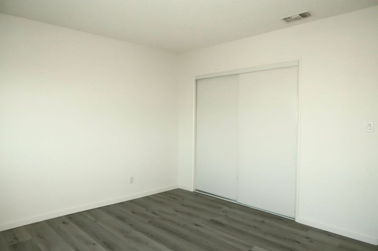 812 Larch - Photo 5 of 20