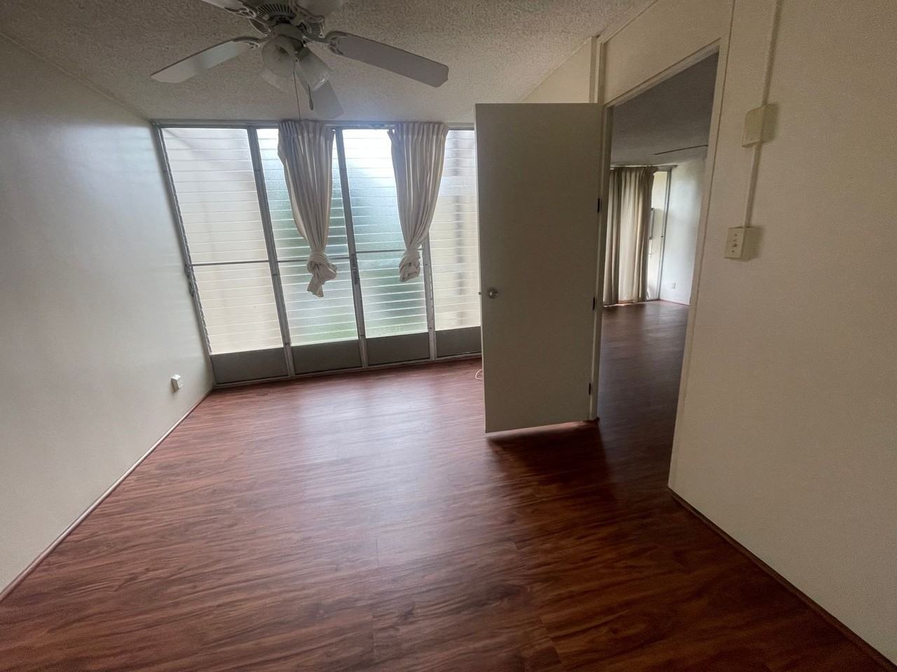 95-014 Waihonu St - Photo 7 of 8