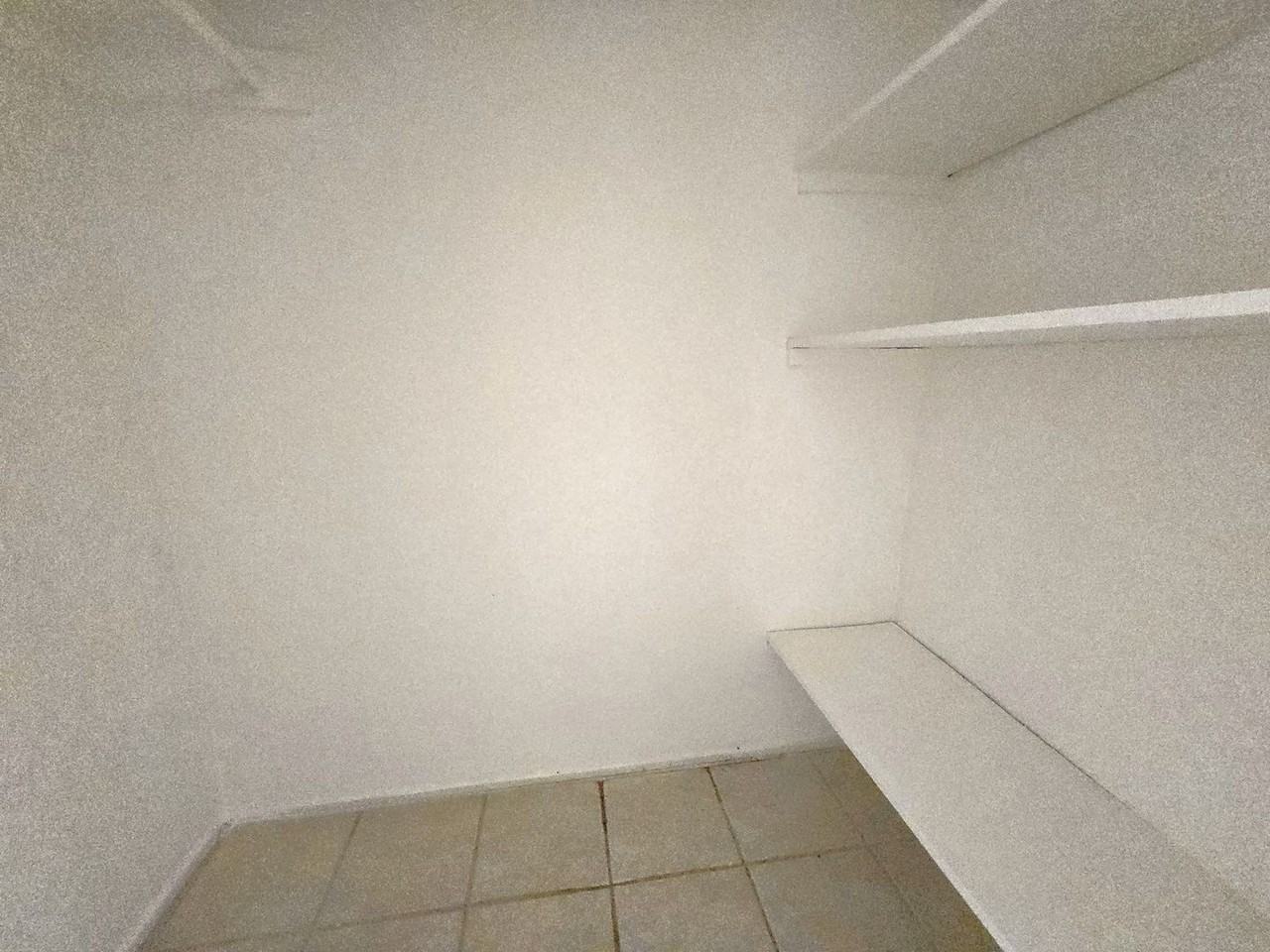 14118-14122 Calvert Street - Photo 6 of 16