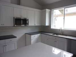 featured image of 1053 Front Ave Ne