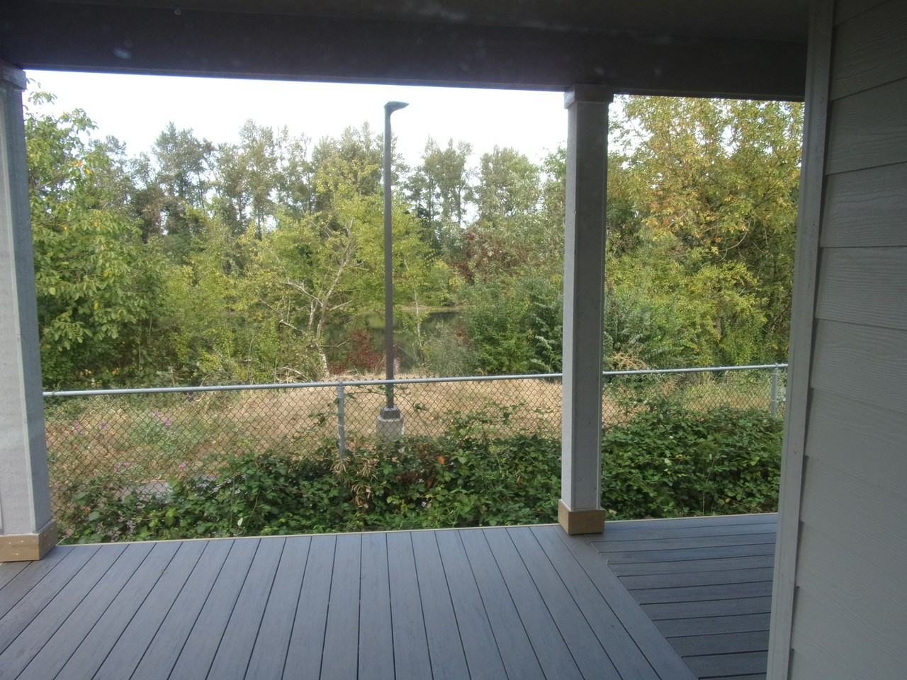 1053 Front Ave Ne - Photo 2 of 5