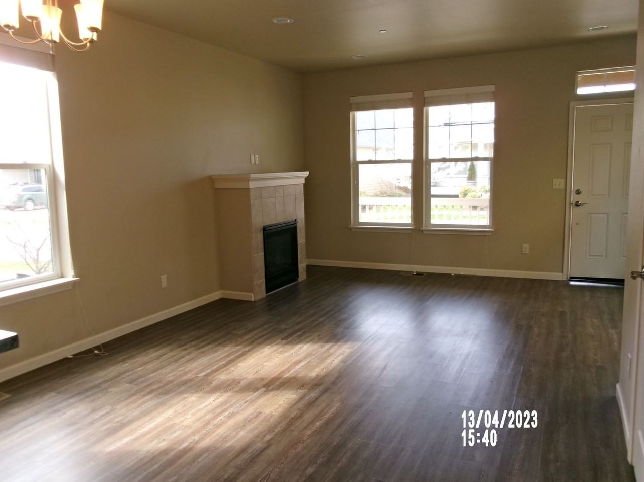 1050 Front Ave Ne - Photo 5 of 17