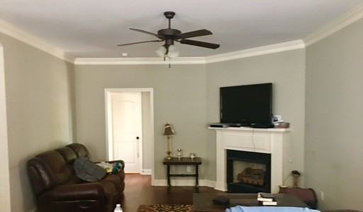 702 Southpointe Commons Loop - Photo 3 of 4