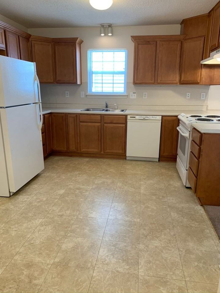 163 Clusters Cir - Photo 4 of 19