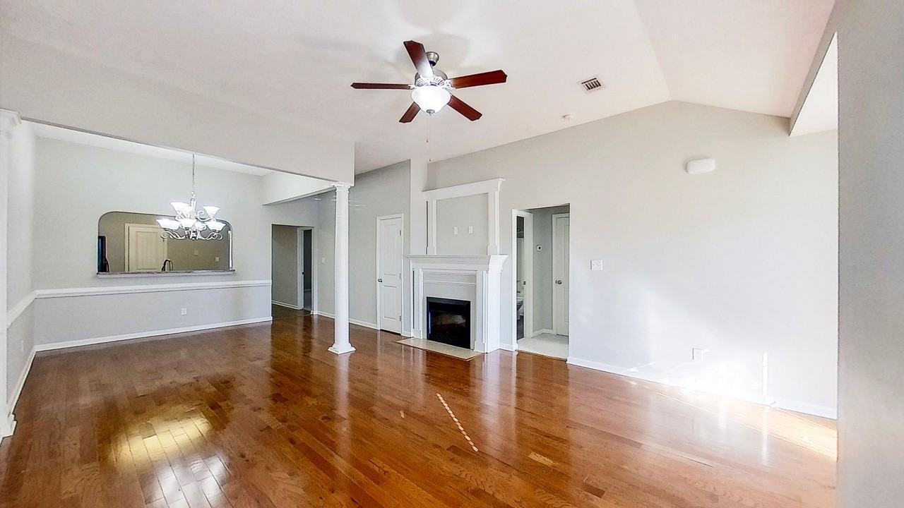 729 Whispering Willow Way - Photo 4 of 17