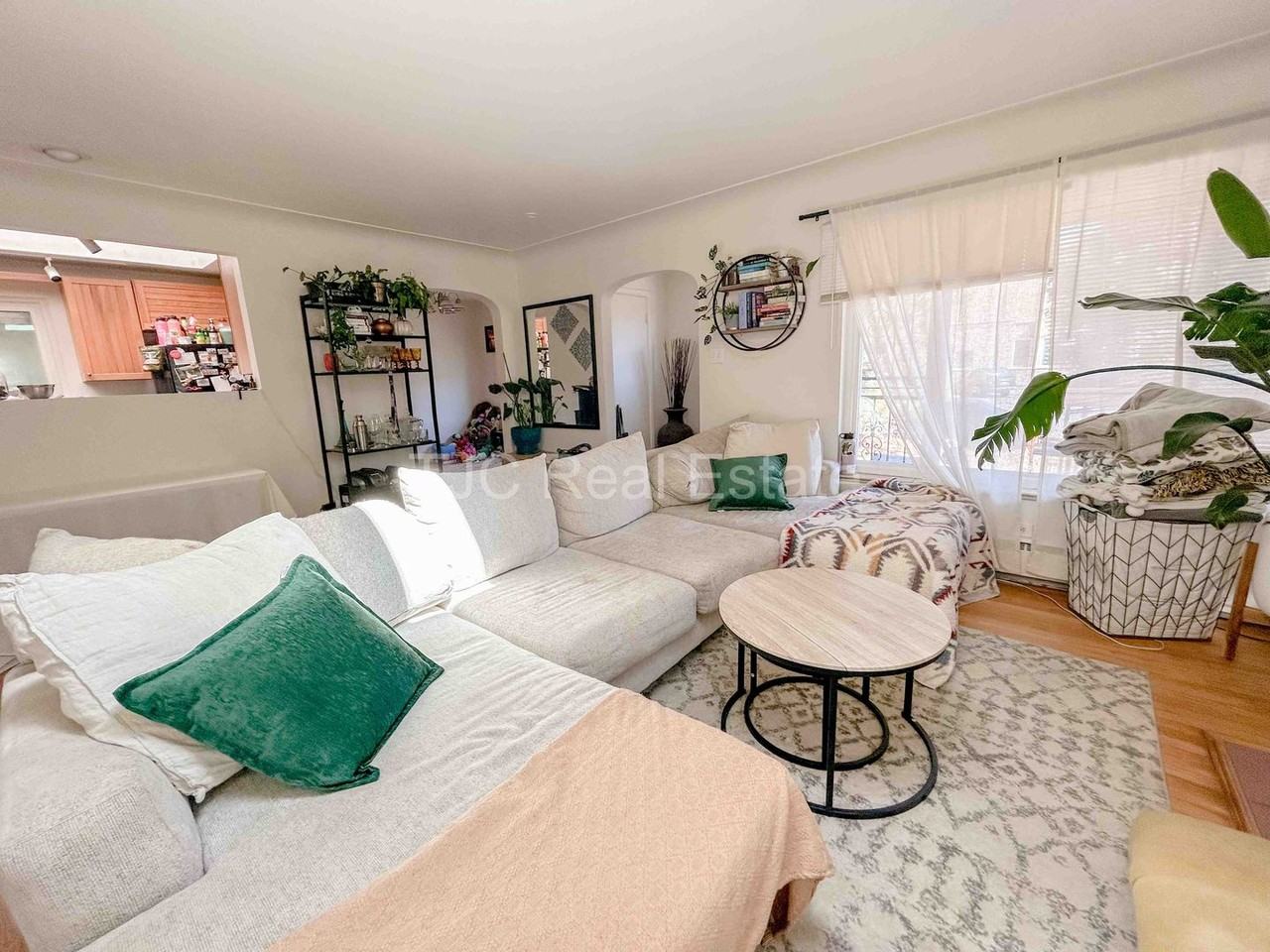 1939 Olive St - Photo 7 of 15