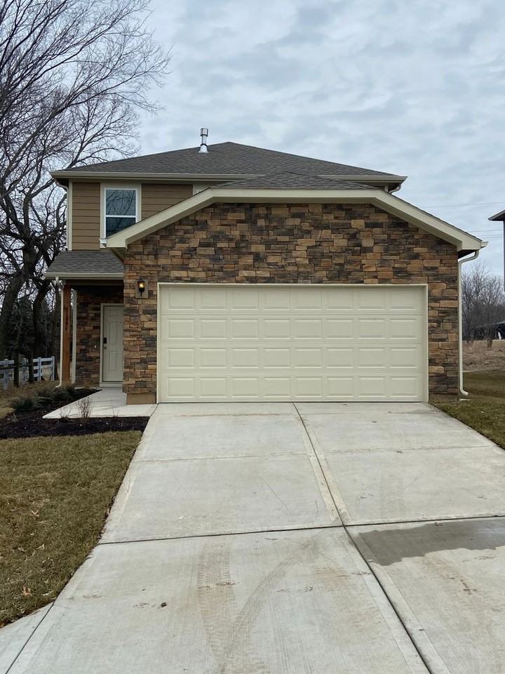 21594 S Harrison St - Photo 5 of 30