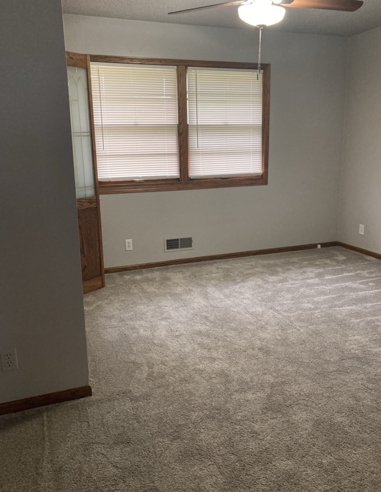 5110 Sw 18th St - Photo 5 of 16