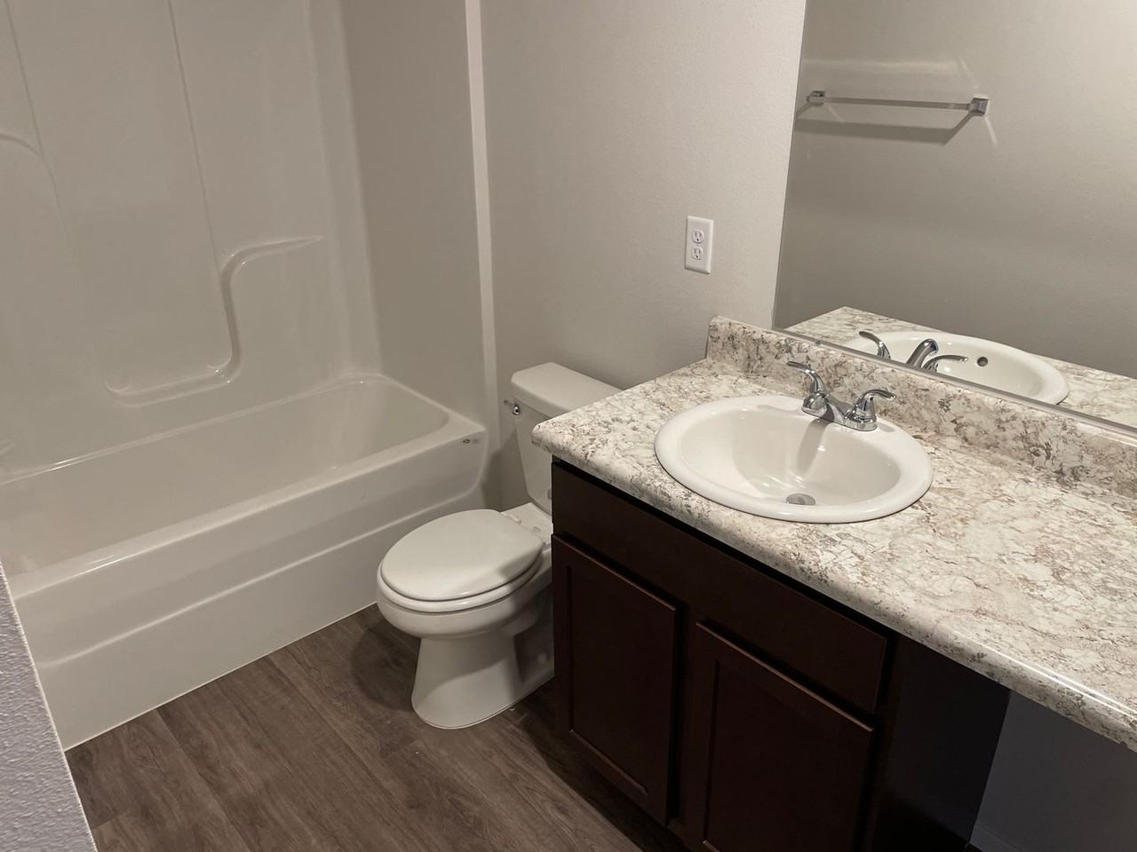 3305 E Jace St - Photo 7 of 17