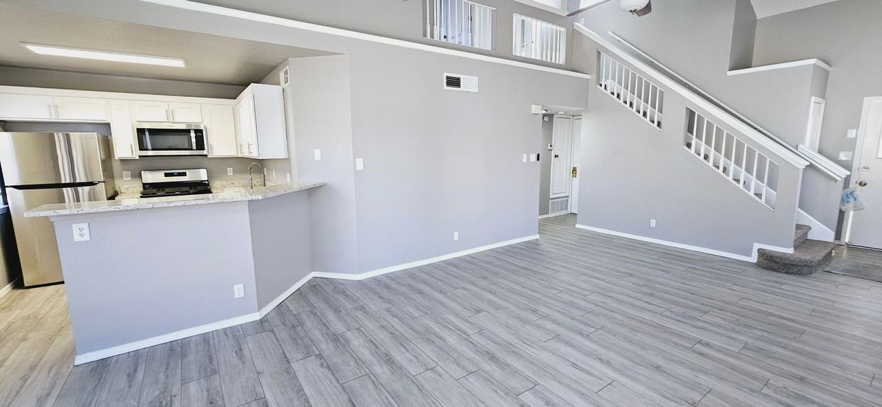 11905 Snow Hawk Dr - Photo 3 of 23