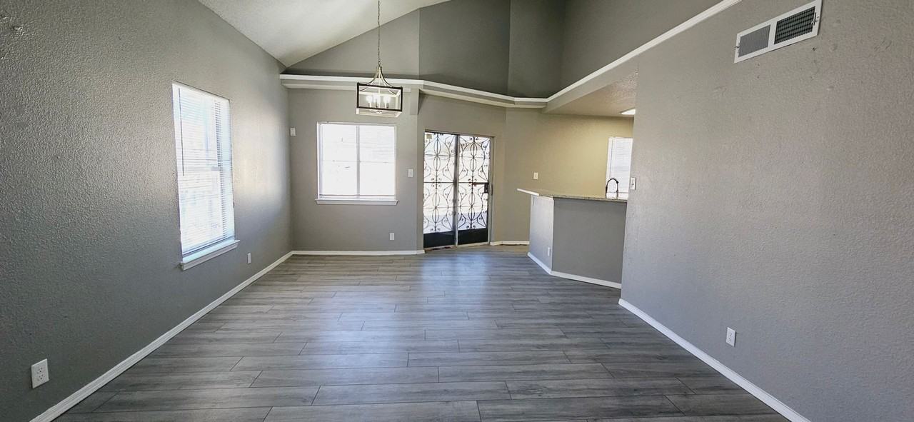 11905 Snow Hawk Dr - Photo 4 of 23