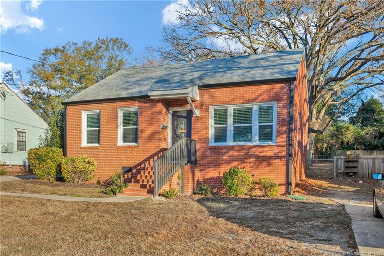 809 Anarine Rd - Photo 3 of 27
