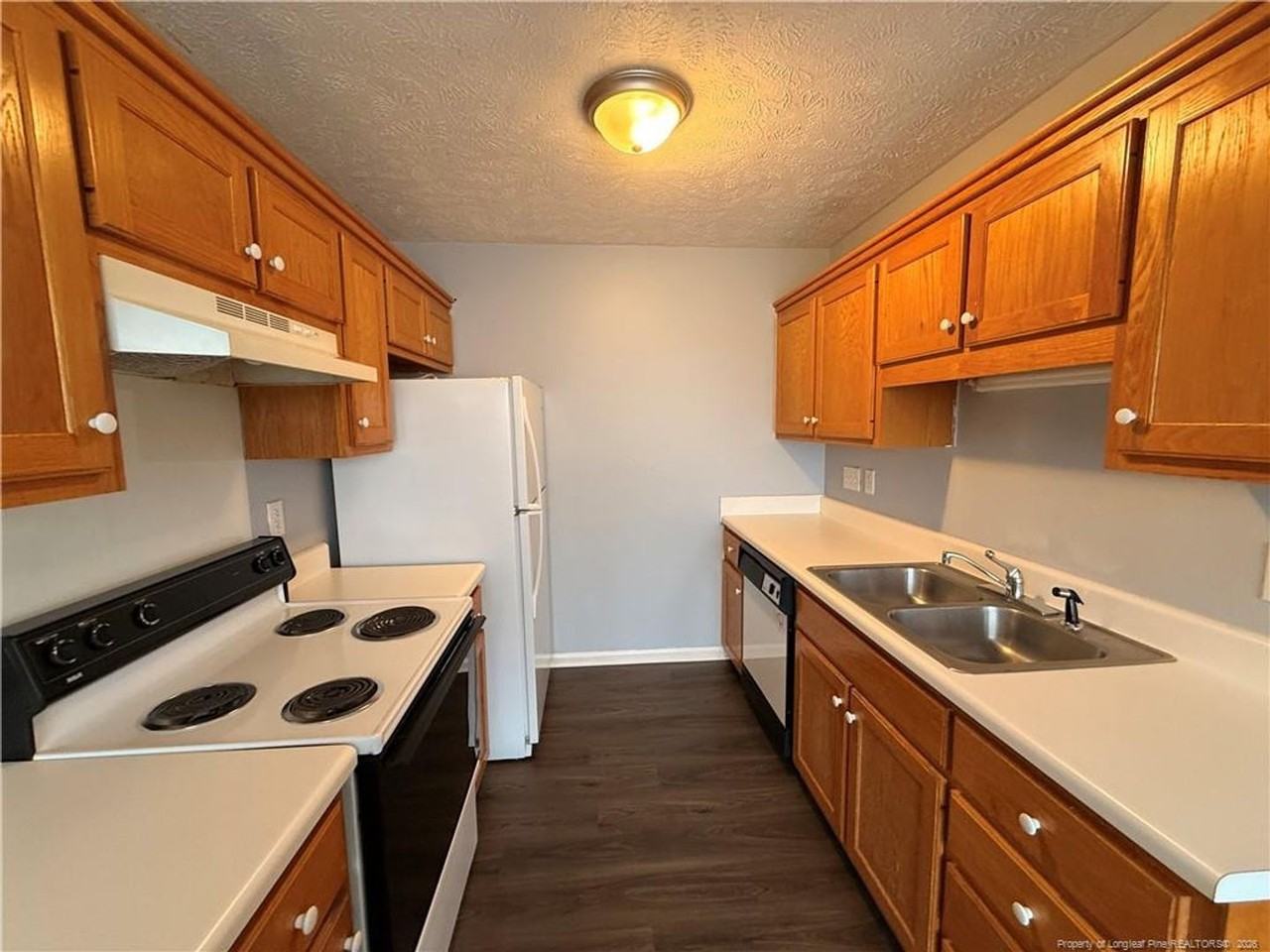 231 Bahia Ln - Photo 3 of 10