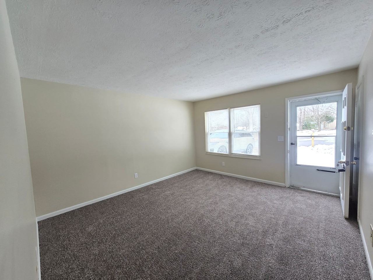 4800 Tipton Pl - Photo 3 of 42