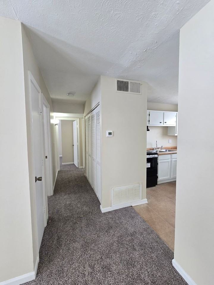 4800 Tipton Pl - Photo 6 of 42