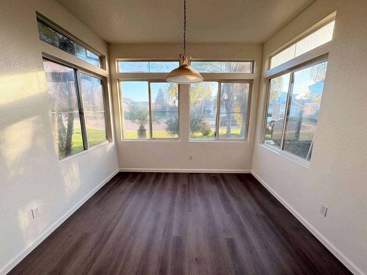 1817 Briar Brook Ct - Photo 3 of 11