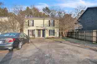 1110 N Montgomery St - Photo 1 of 1