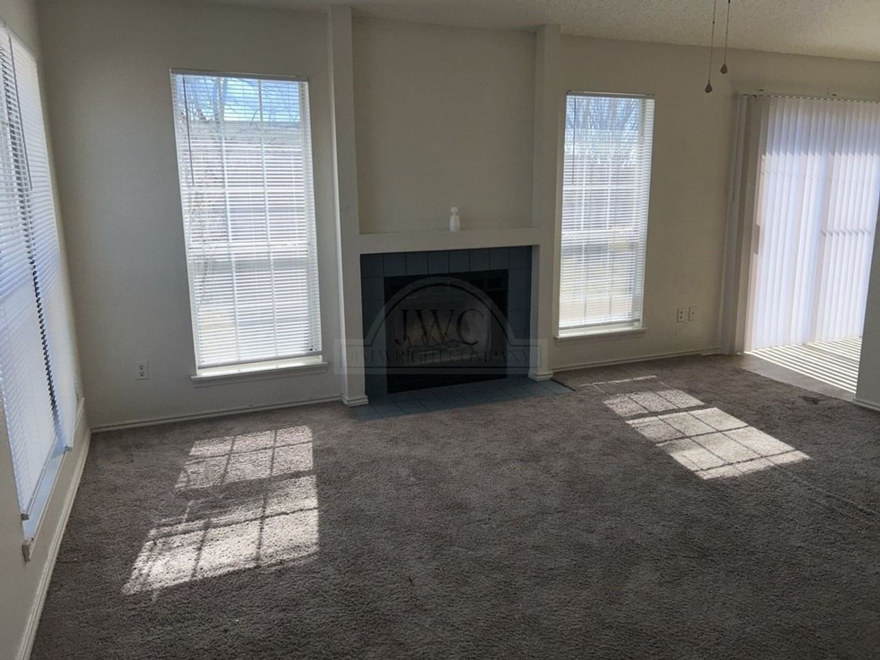 2305 Purser Dr - Photo 6 of 18