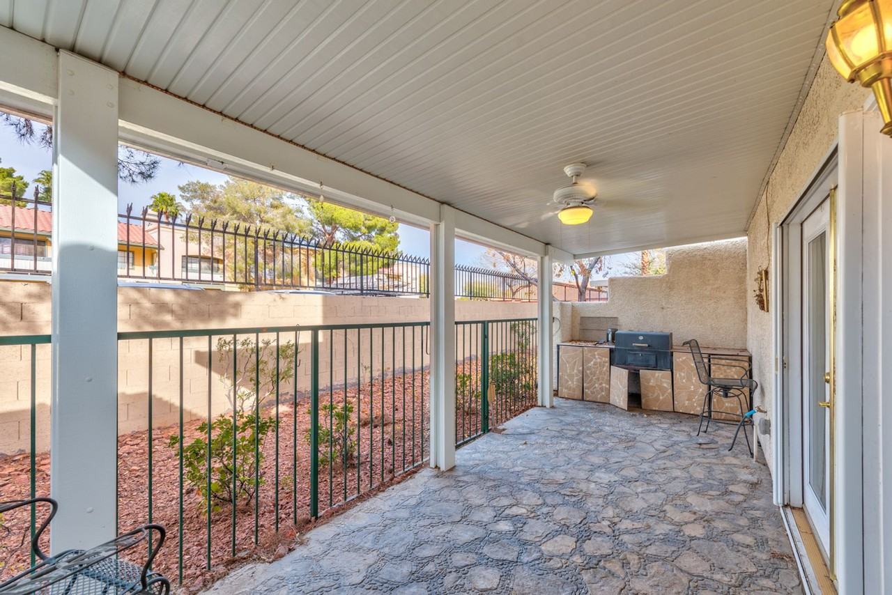 5920 Greenery View Ln - Photo 4 of 14