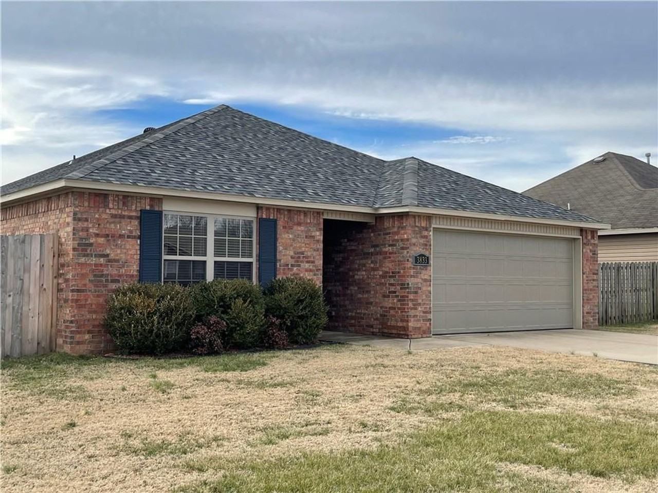 3833 Sanday Ave - Photo 2 of 21