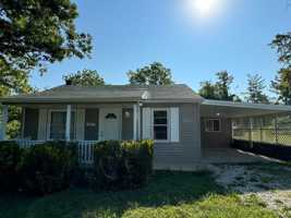 featured image of 206 N Morgan St